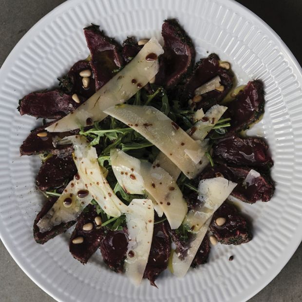 Grillet carpaccio af dåvildt