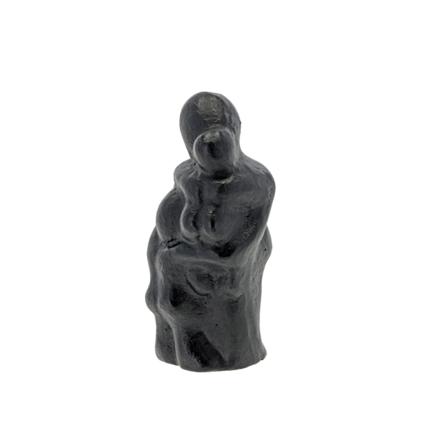 Sculpture – The love of a mother remains with us forever – 2 children